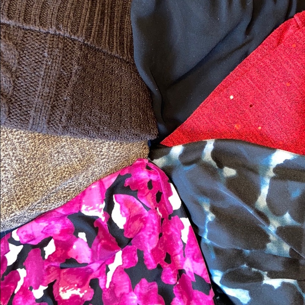 6 pc Women’s business casual not so mystery box - Picture 2 of 2